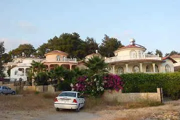 Burton Villa Avsallar